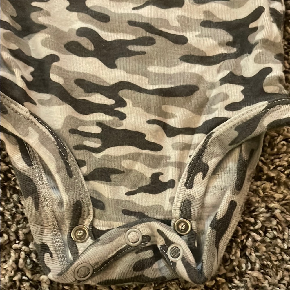 Onesies Brand Gray Sports onesie & Carters Dark Camouflage onesie - Picture 3 of 9